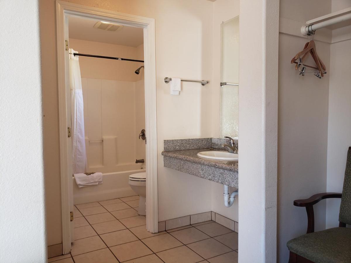 Hotel Paso Robles Wine Country Buitenkant foto